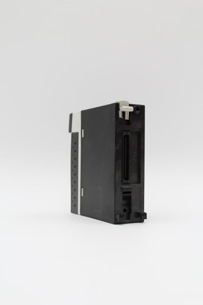 Moeller XIOC-16DI Digital Input Module (No Door)