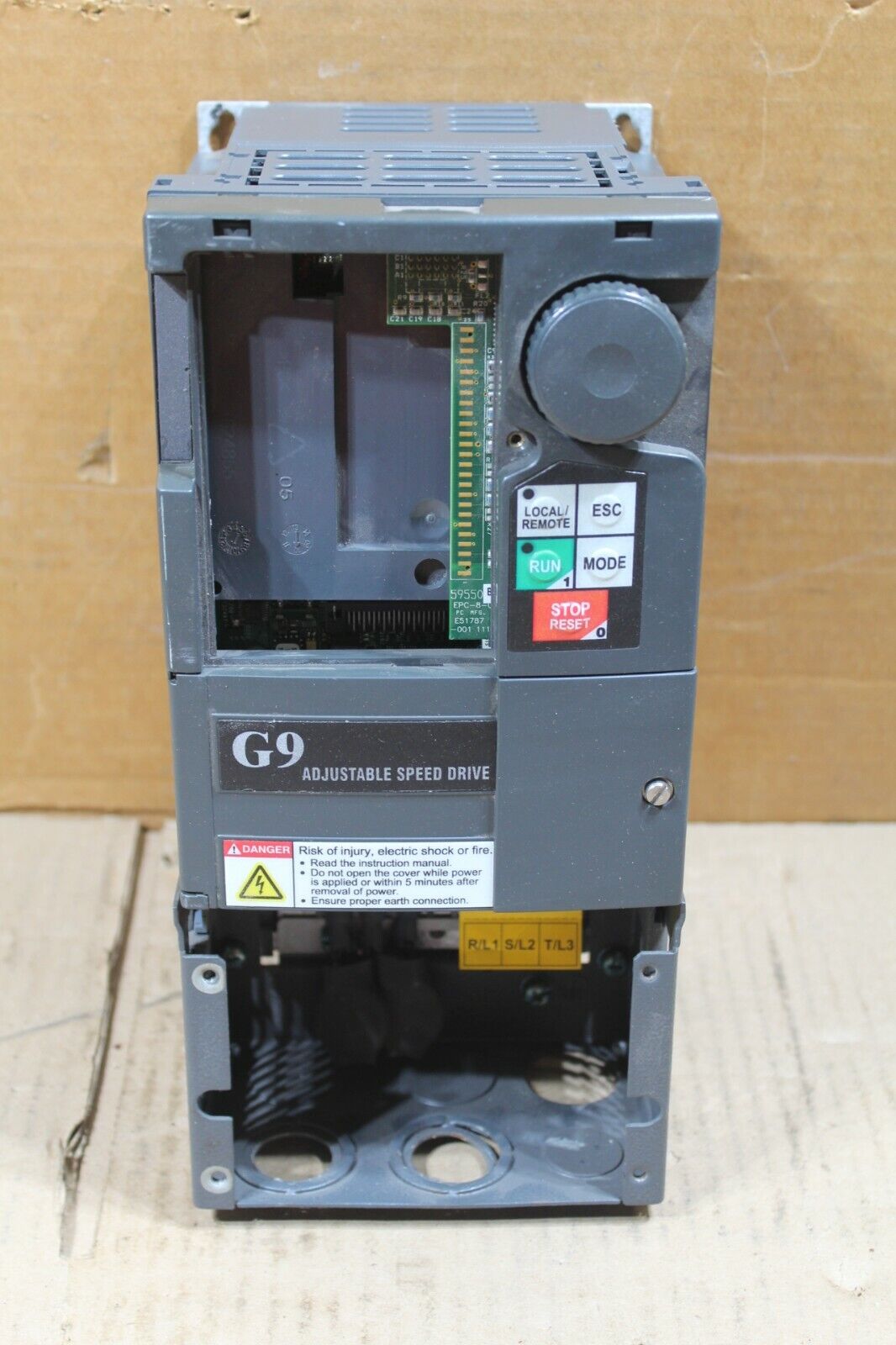 Toshiba VT130G9U2015 Transistor Inverter Missing Keypad and Cover*