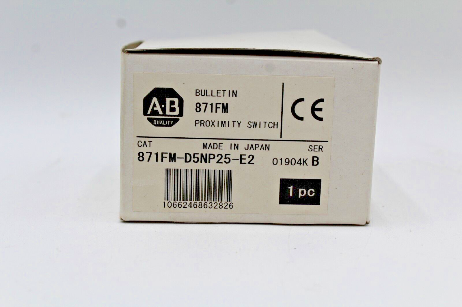 Allen-Bradley 871FM-D5NP25-E2 Proximity Switch