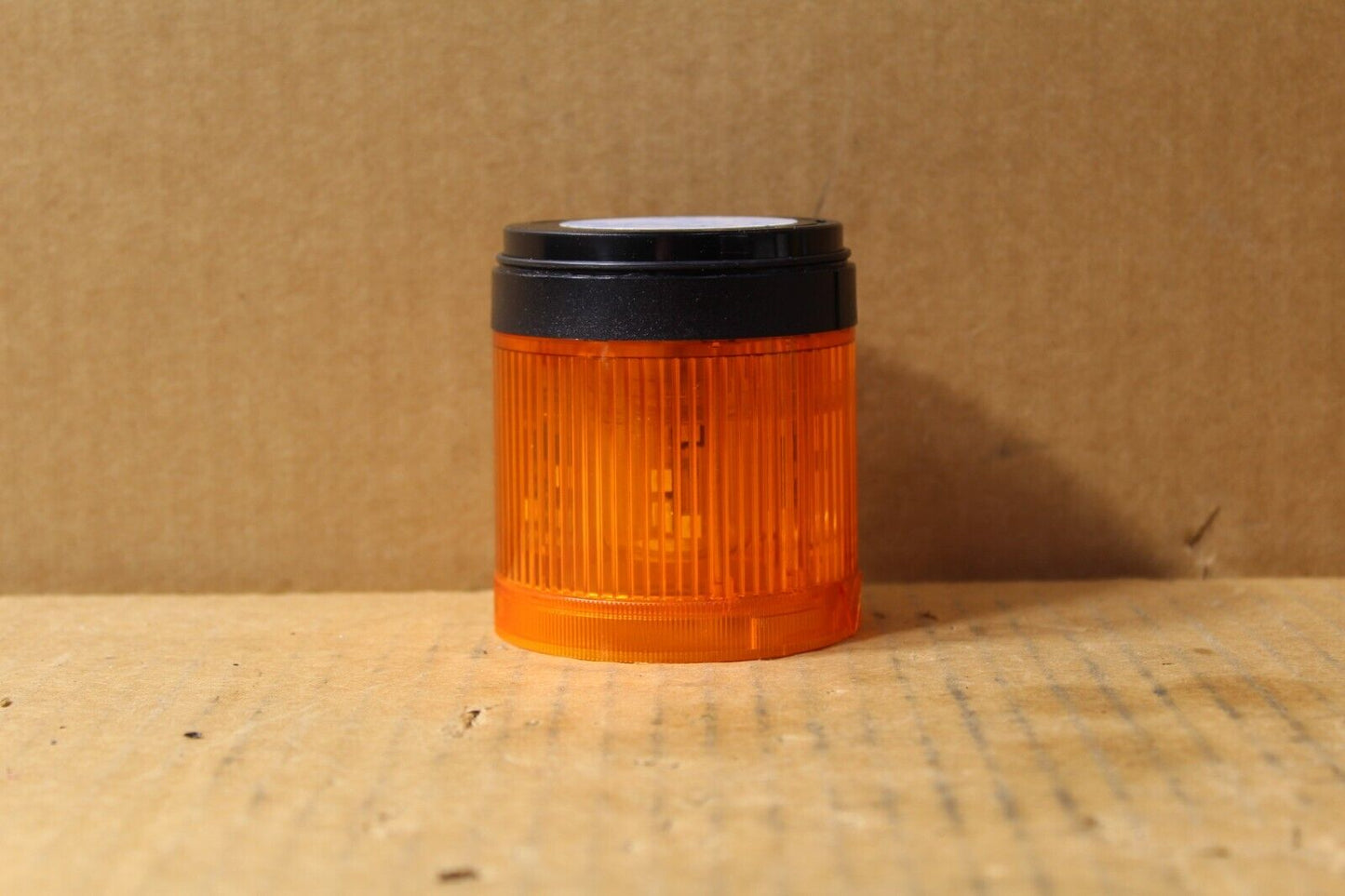 Allen-Bradley 855T-B24TL5 Amber Stack Light w/ Lamp