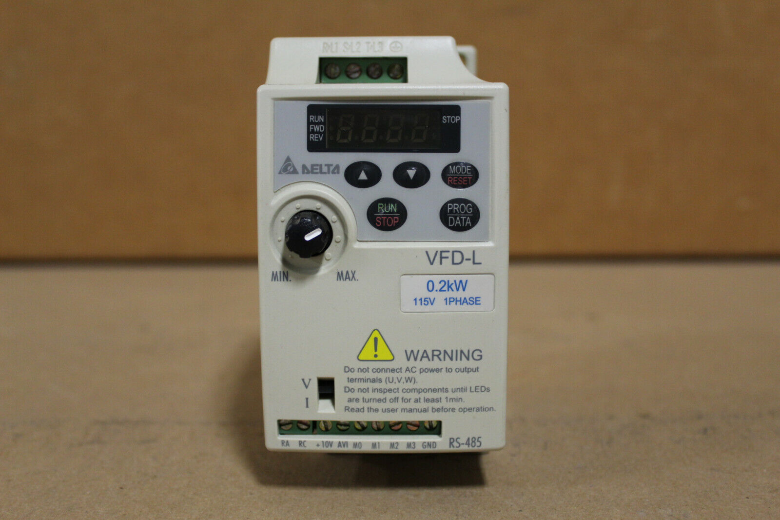 Delta VFD002L11A Motor Controller