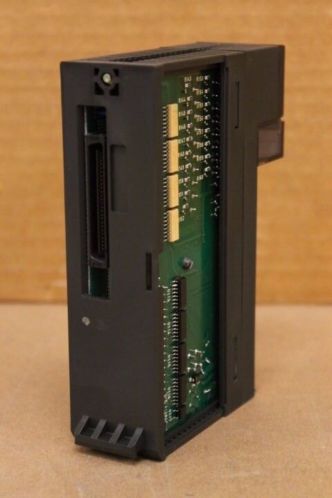 MITSUBISHI A1SH42-S1 INPUT/OUTPUT UNIT