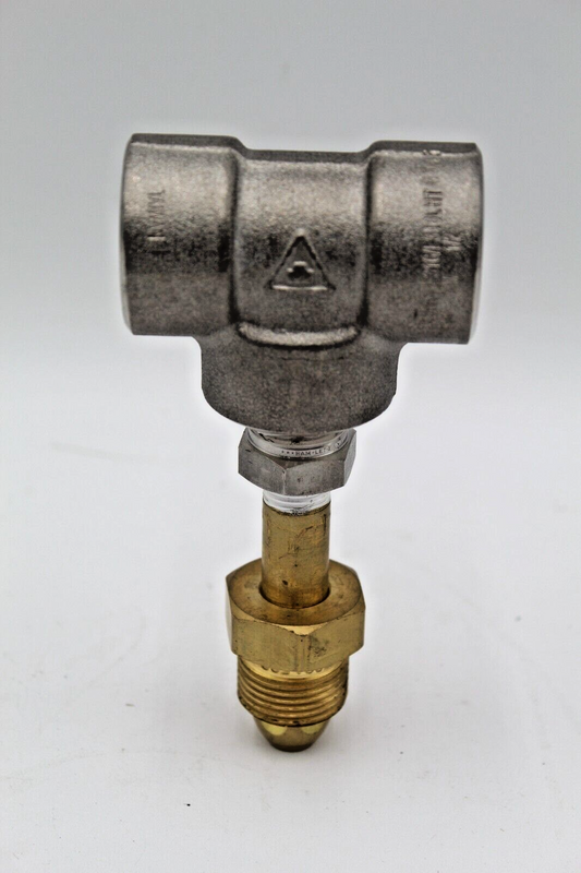 UNBRANDED A/SA182F316/F316LHT Socket Weld with Blow Valve