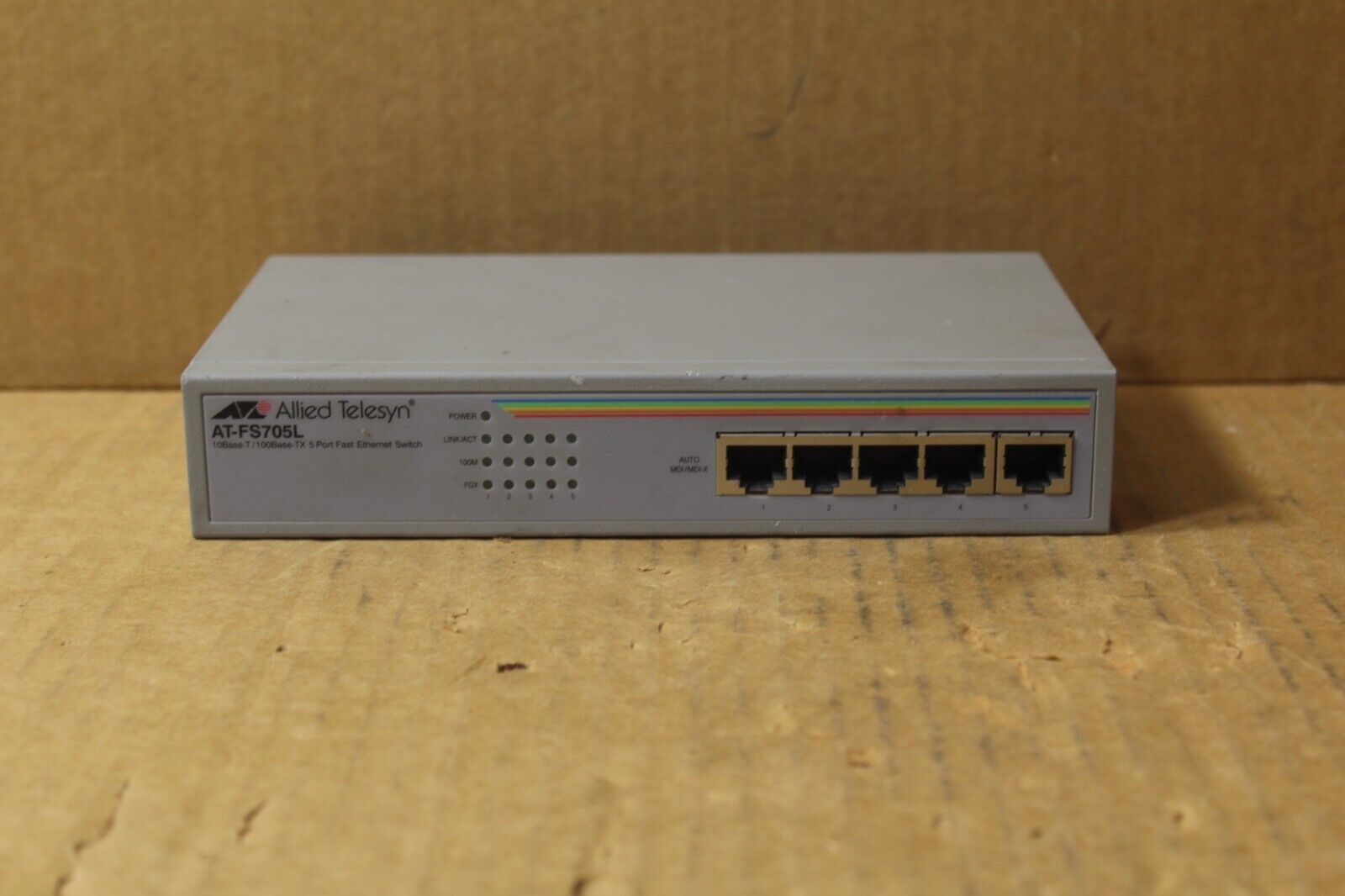 Allied Telesyn International AT-FS705L Industrial Ethernet Switch