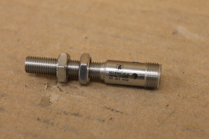 PEPPERL + FUCHS NJL5-8GM40-E0-V1 INDUCTIVE SENSOR