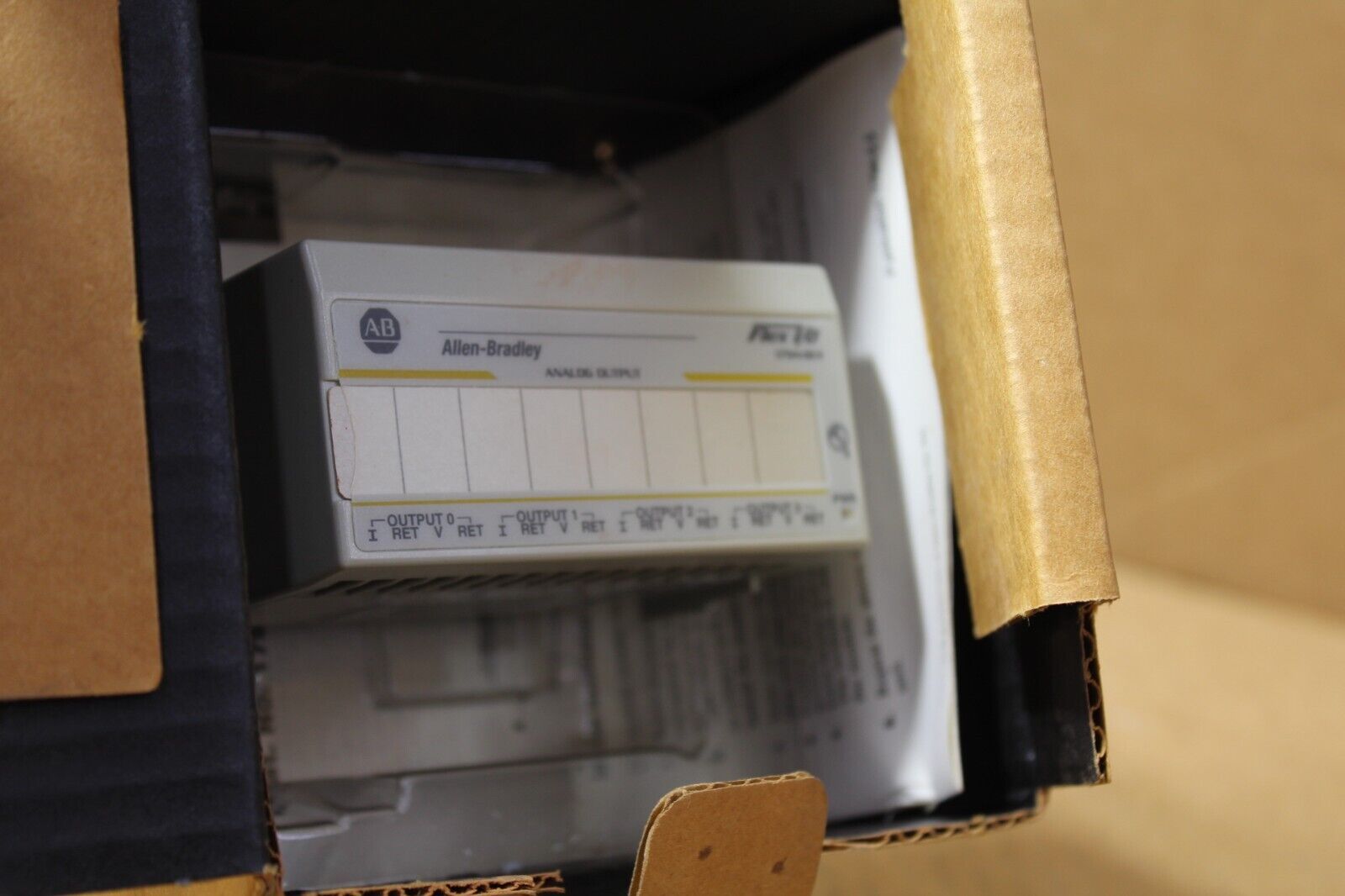 Allen Bradley 1794-0E4 / 1794-OE4 Flex I/O 4 Point Analog Output Module