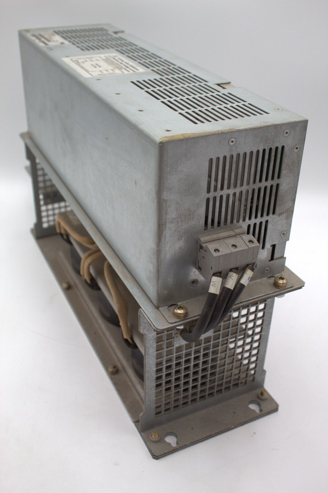 SIEMENS 6SL3000-0BE21-6AA0 LINE FILTER WITH 6SN1111-0AA00-0BA1 3 PHASE CHOKE
