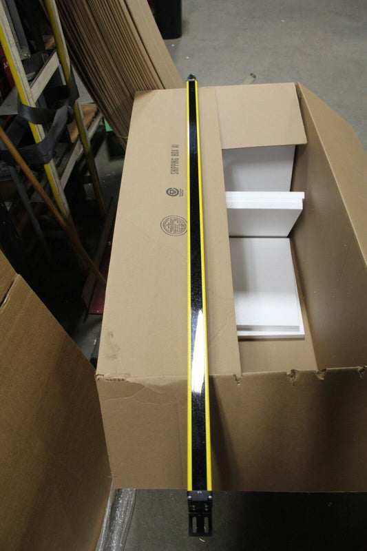 ALLEN BRADLEY R4K1440YD/A Rev B LIGHT CURTAIN 