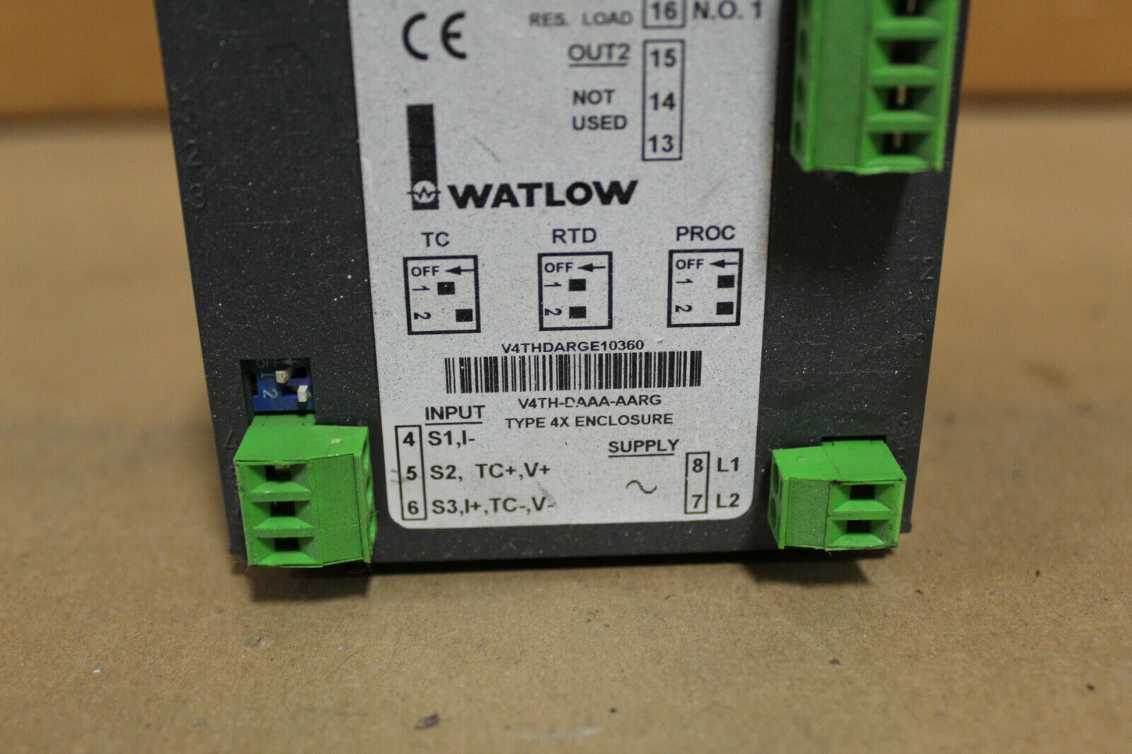 Watlow V4TH-DAAA-AARG Temperature Control