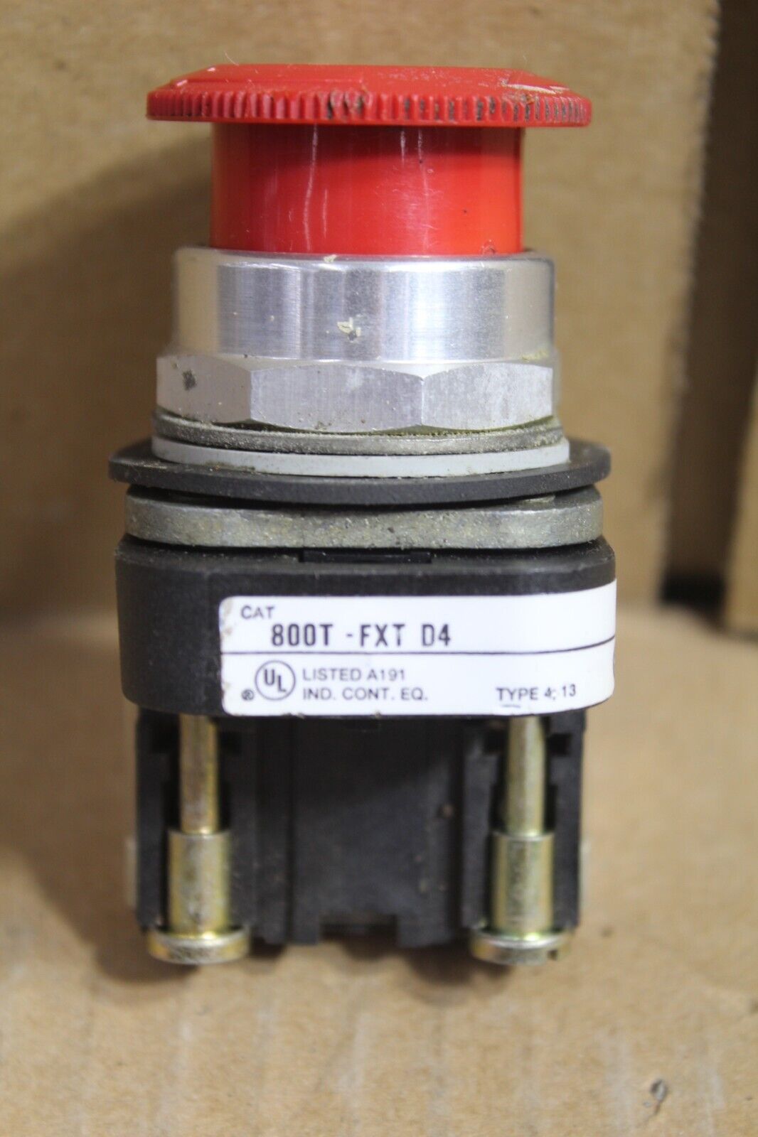 Allen Bradley 800T-FXTD4 Red Button