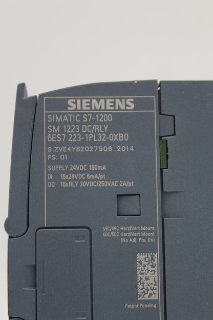 Siemens 6ES7 223-1PL32-0XB0 Simatic S7-1200 Digital I/O Module