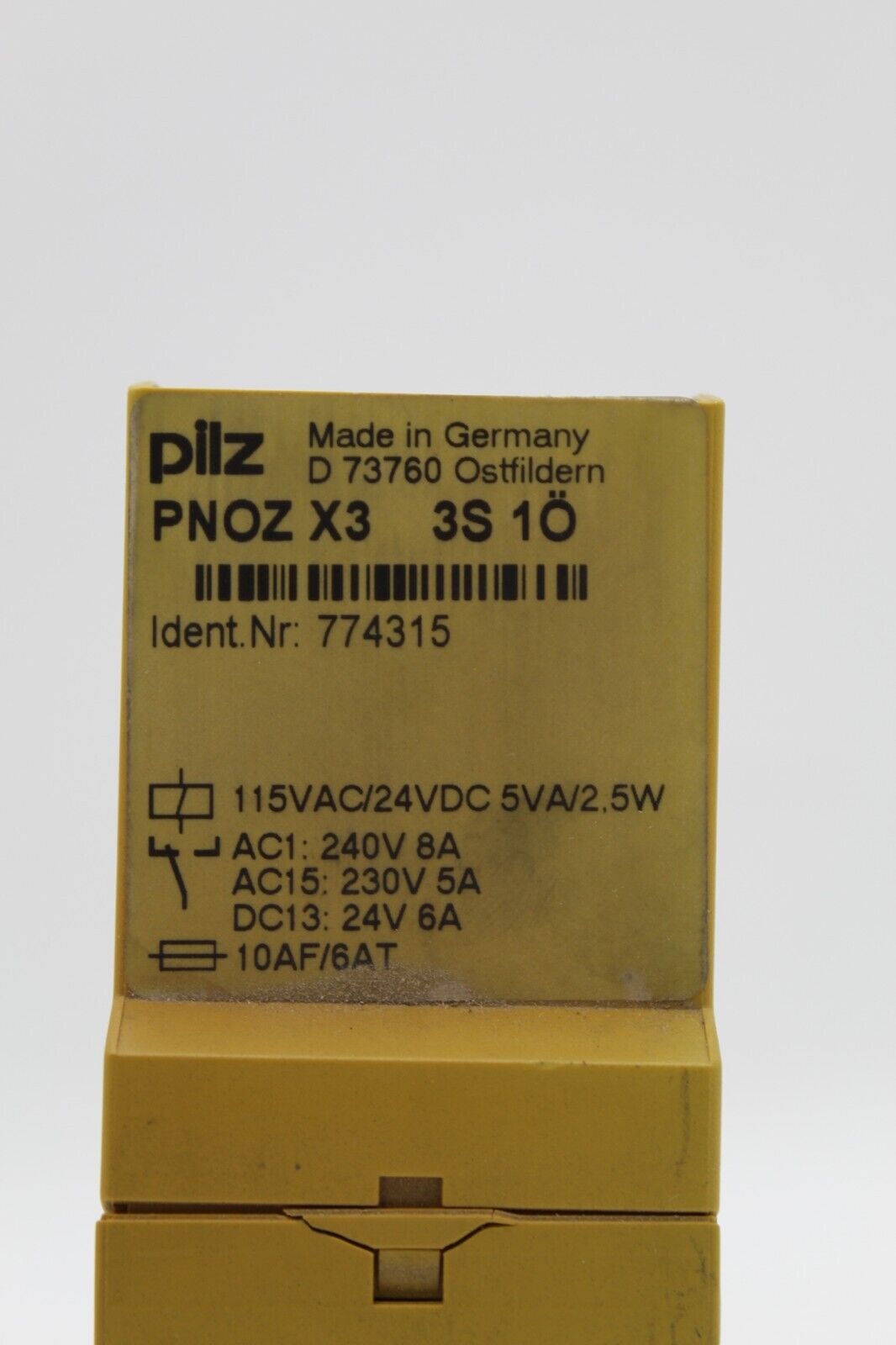 Pilz PNOZ x3 3S10 Emergency Stop Relay and Safety Gate