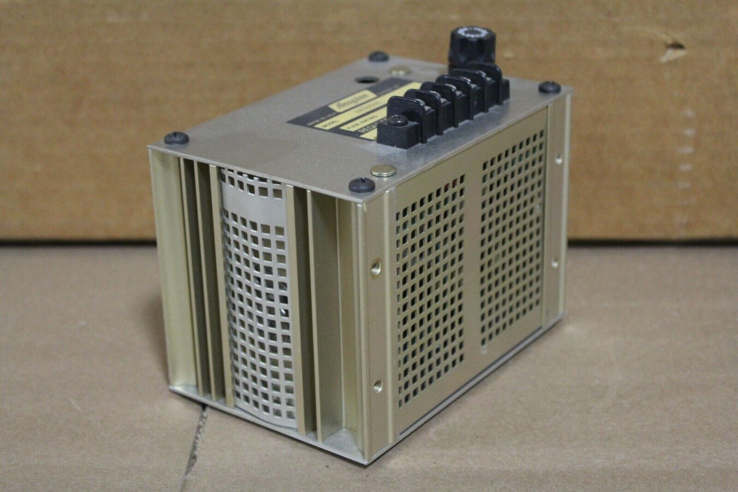 Acopian B45GT40 Power Supply