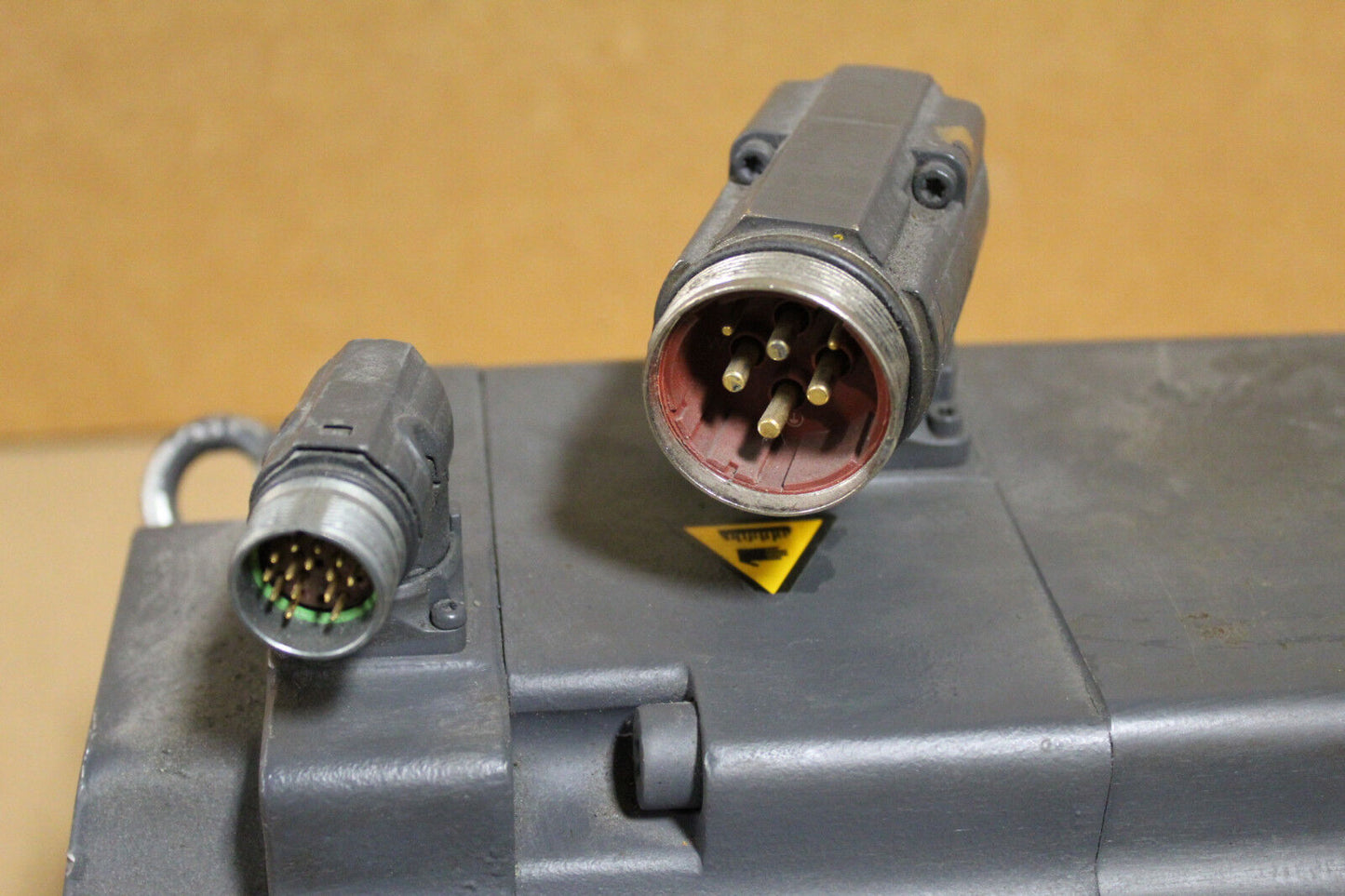 SIEMENS 1FK7105-5AC71-1GB3-Z SERVO MOTOR