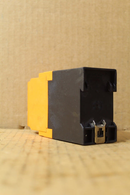 ifm electric DD2503 Speed Monitoring Evaluation Safety Unit