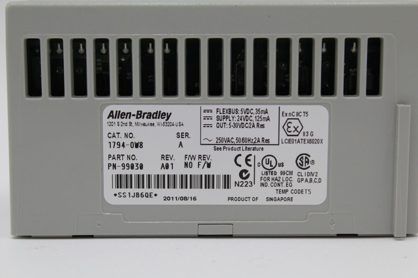 Allen-Bradley 1794-OW8 Flex I/O Relay Output Module