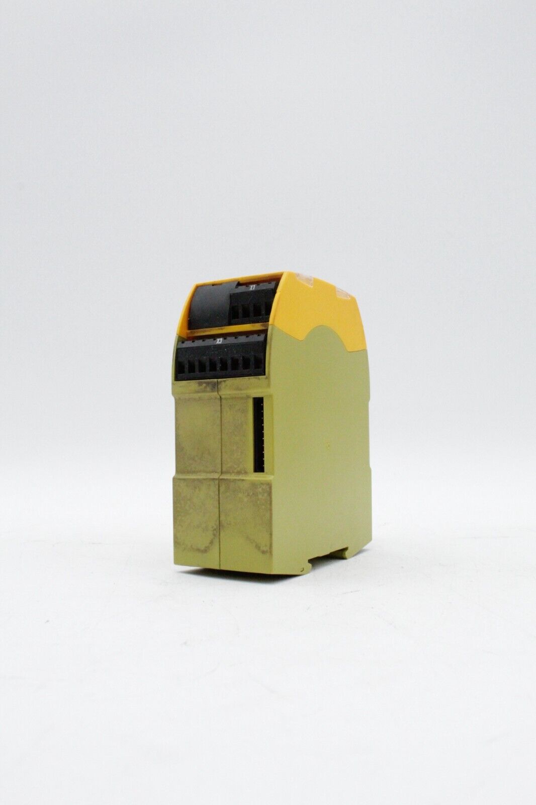 Pilz PNOZ s11 24VDC 8n/o 1n/c Safety Relay