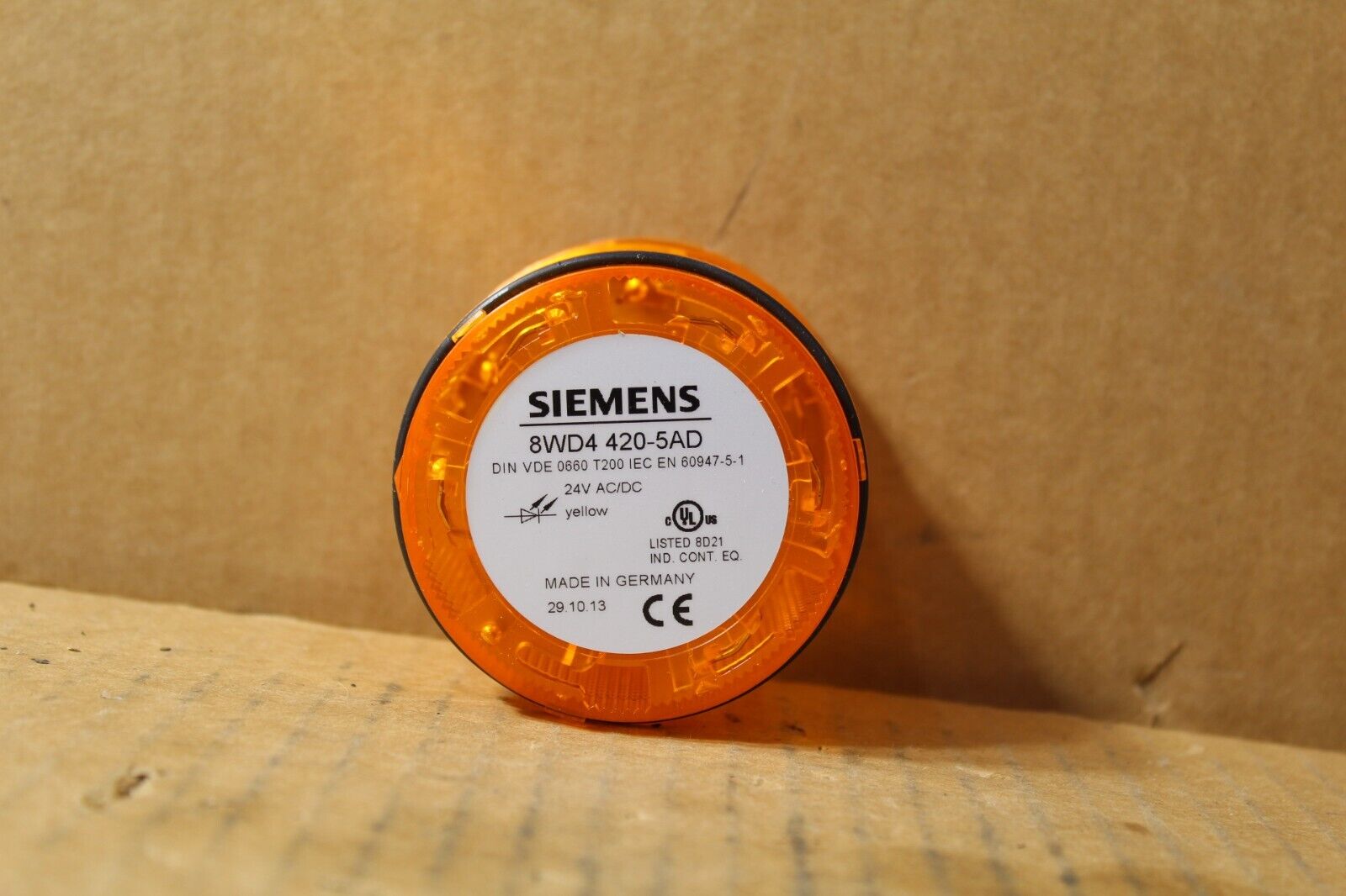 Siemens 8WD4 420-5AD Amber Stack Light w/ LED