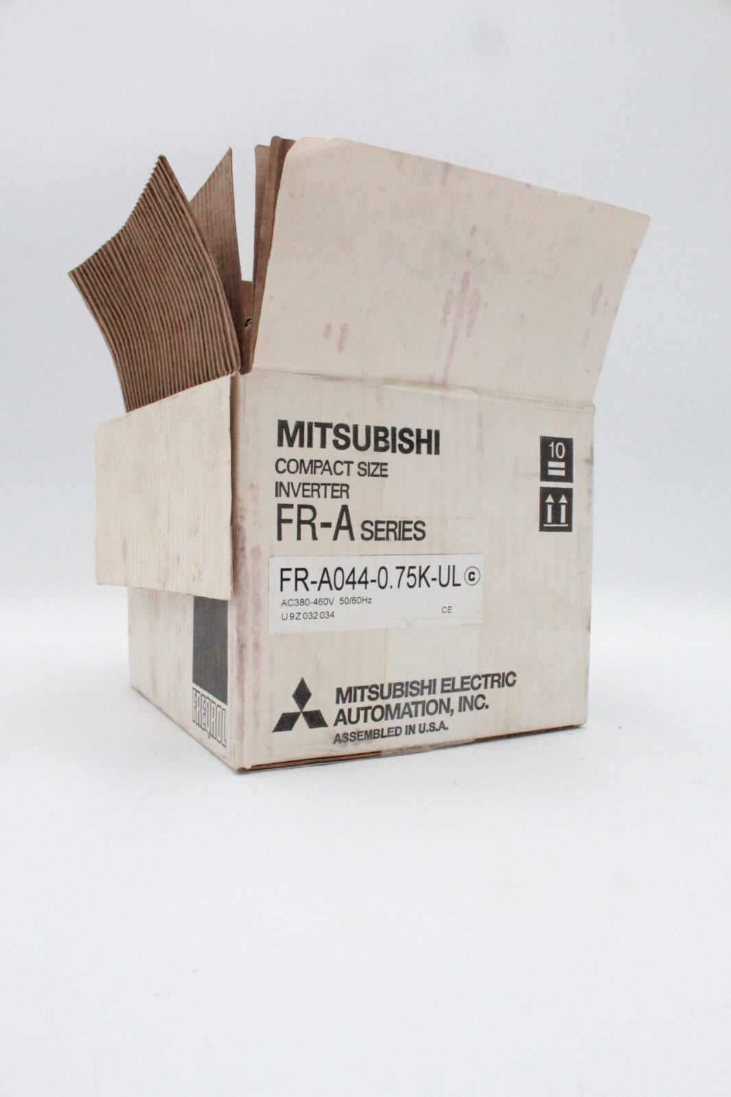 Mitsubishi FR-A044-0.75K-UL Compact Size Inverter