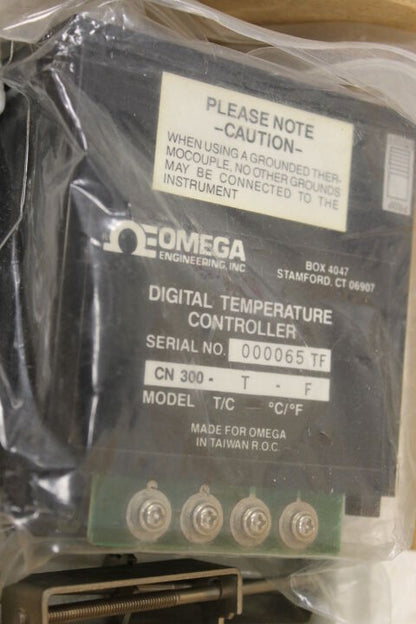 OMEGA CN300TF DIGITAL TEMPERATURE CONTROLLER