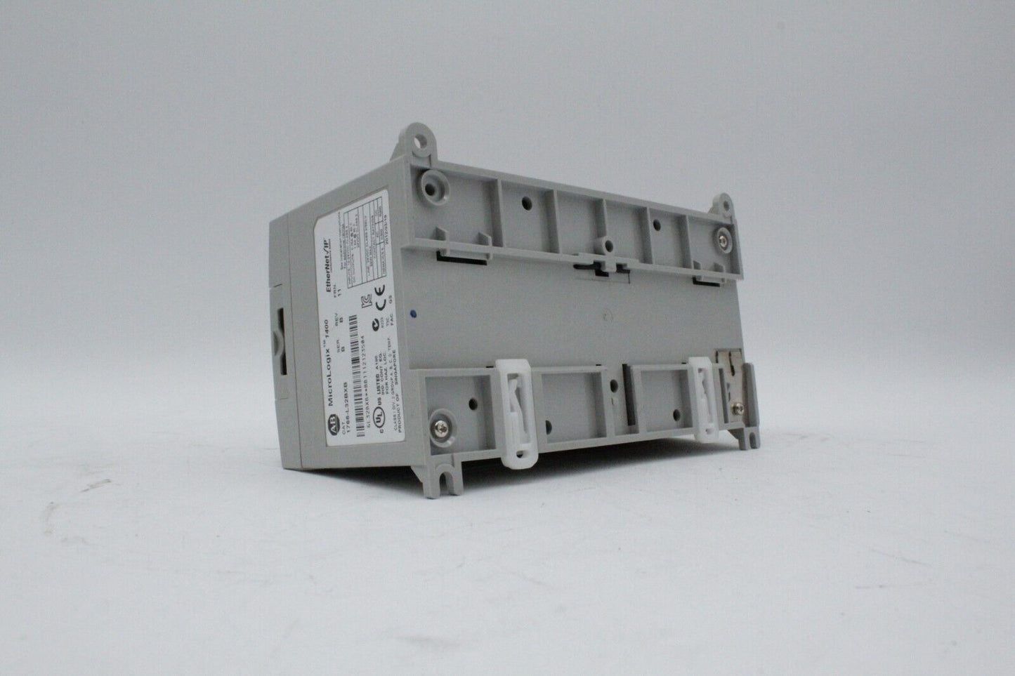Allen-Bradley 1766-L32BXB MicroLogix 1400 Controller Module (Missing Wire Cover)