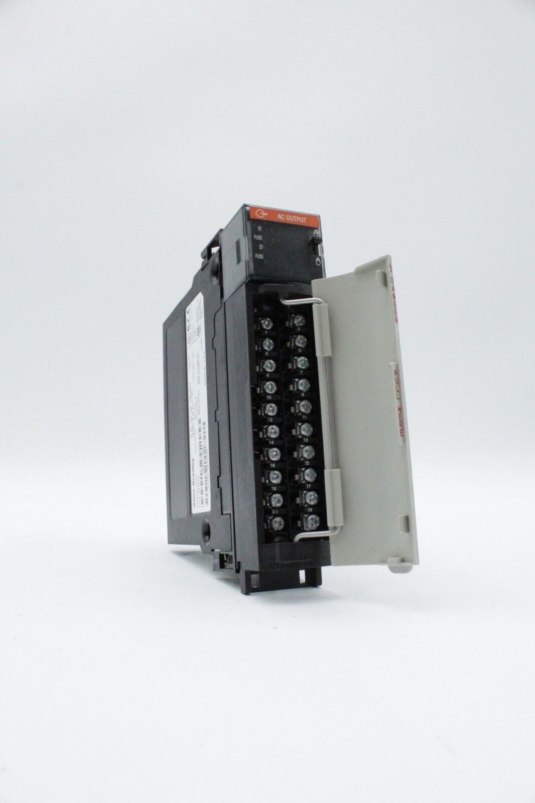 Allen-Bradley 1756-OA16/A 16Pt. AC Output Module