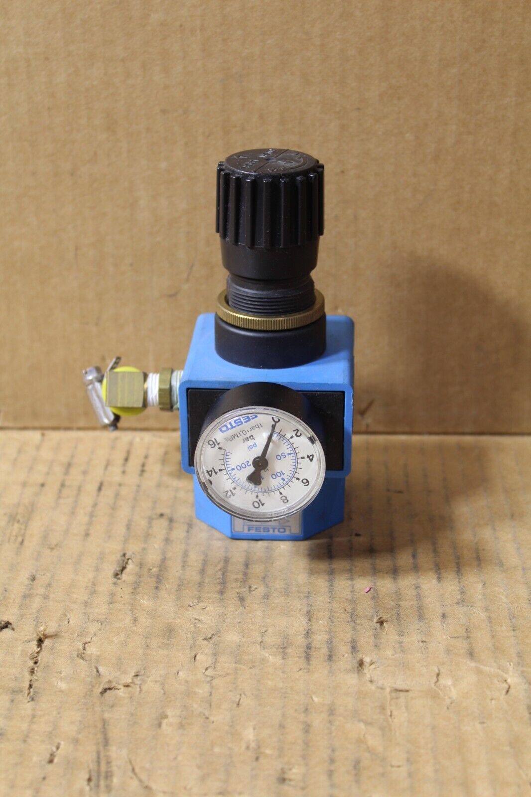 Festo LR-3/8-S-B Pneumatic Regulator