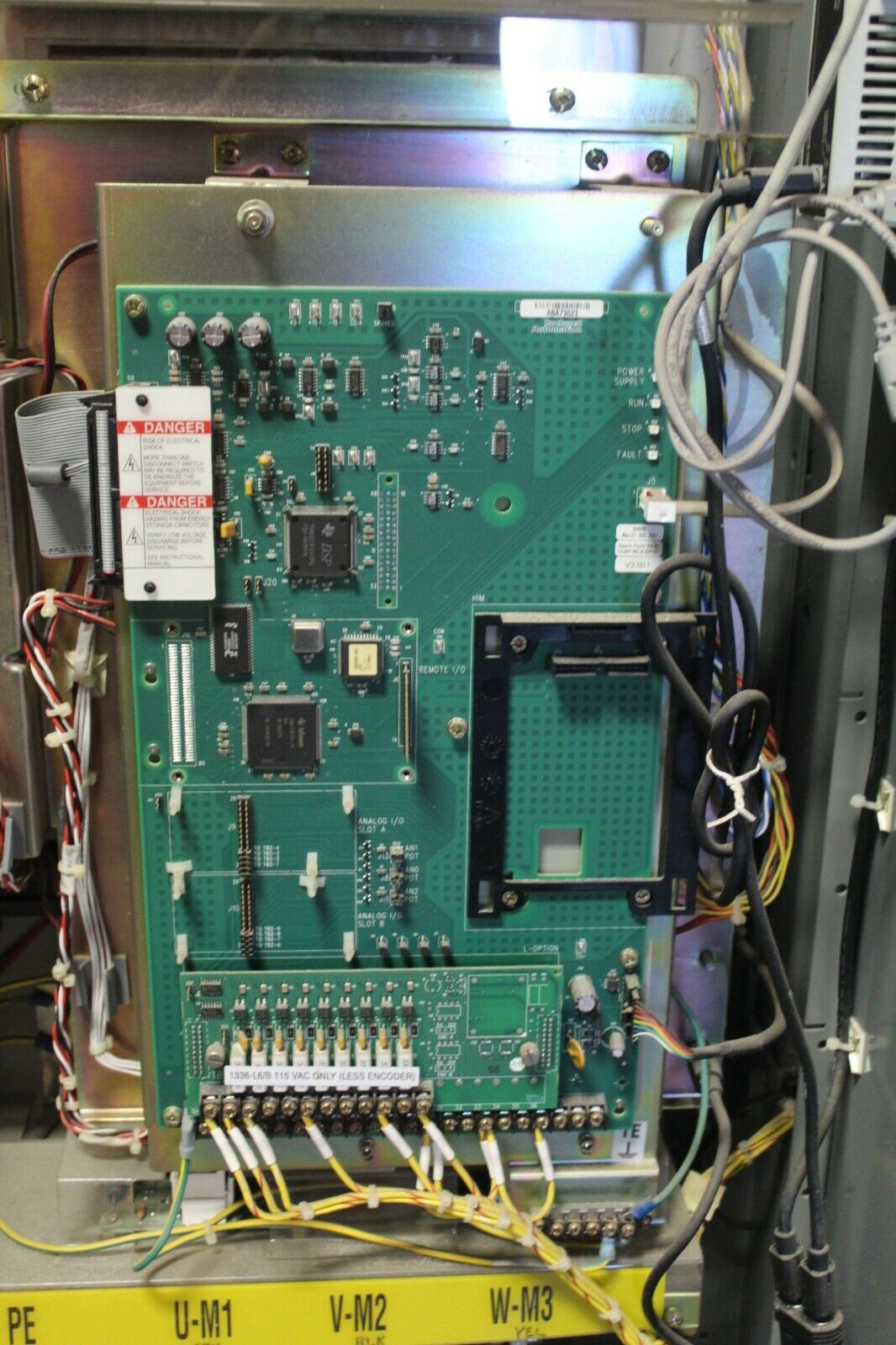 Allen Bradley 1336F-BP300-AN-EN-L6-NCM Drive and Cabinet