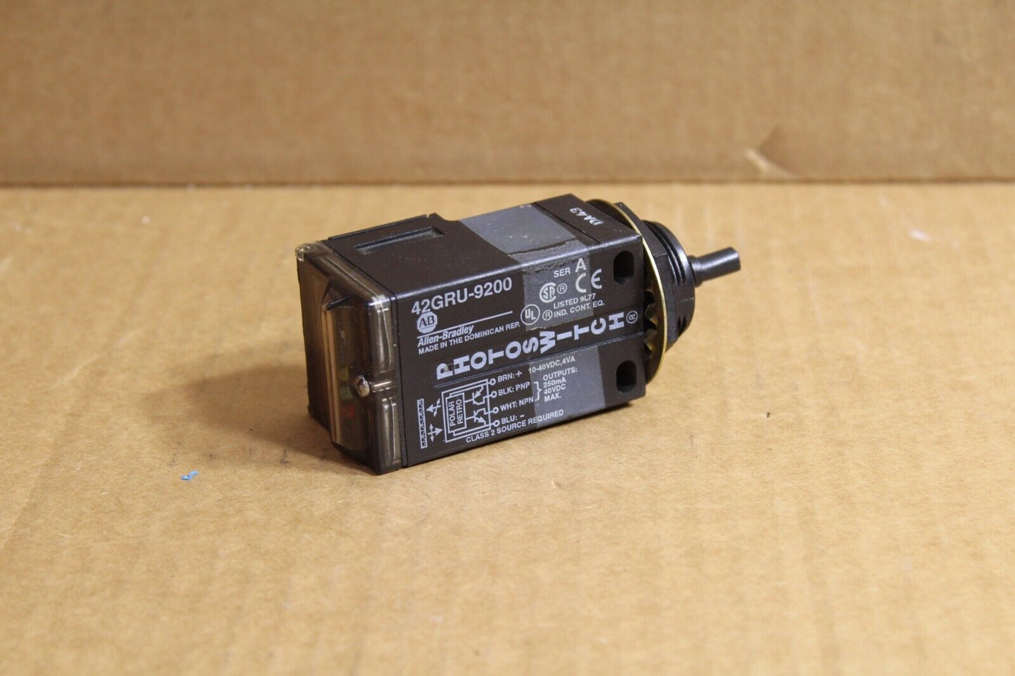 Allen-Bradley 42GRU-9200 Photoswitch Sensor