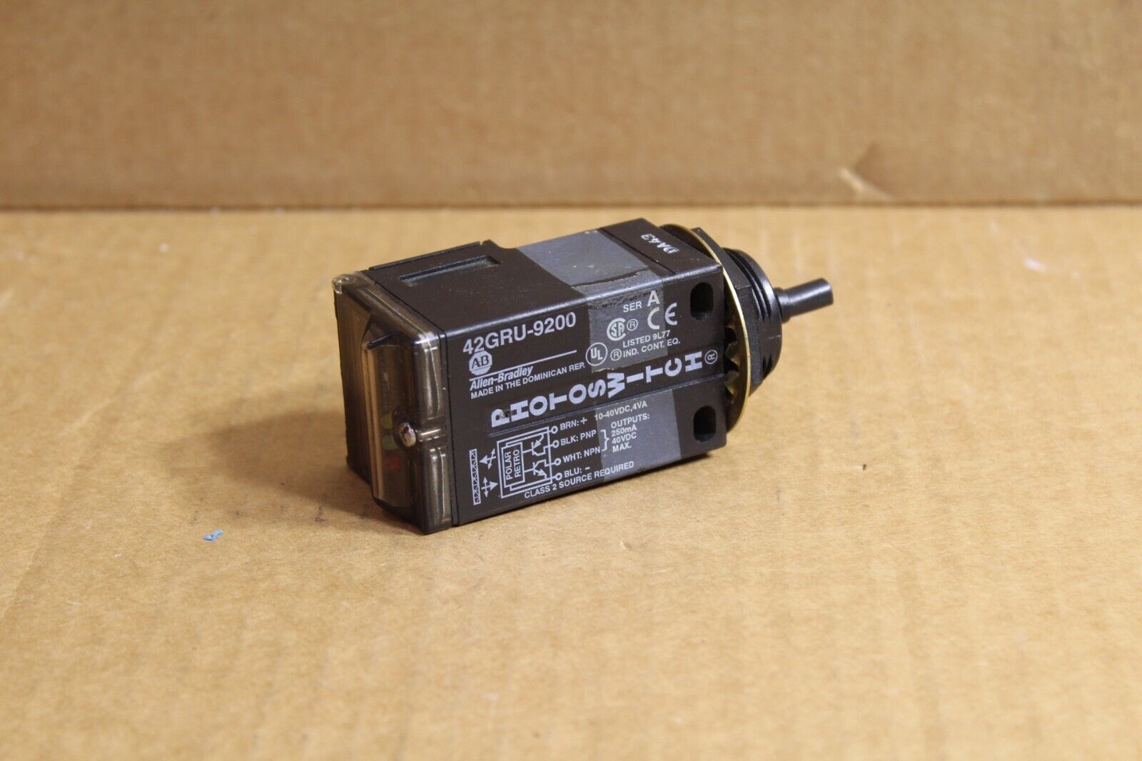 Allen-Bradley 42GRU-9200 Photoswitch Sensor