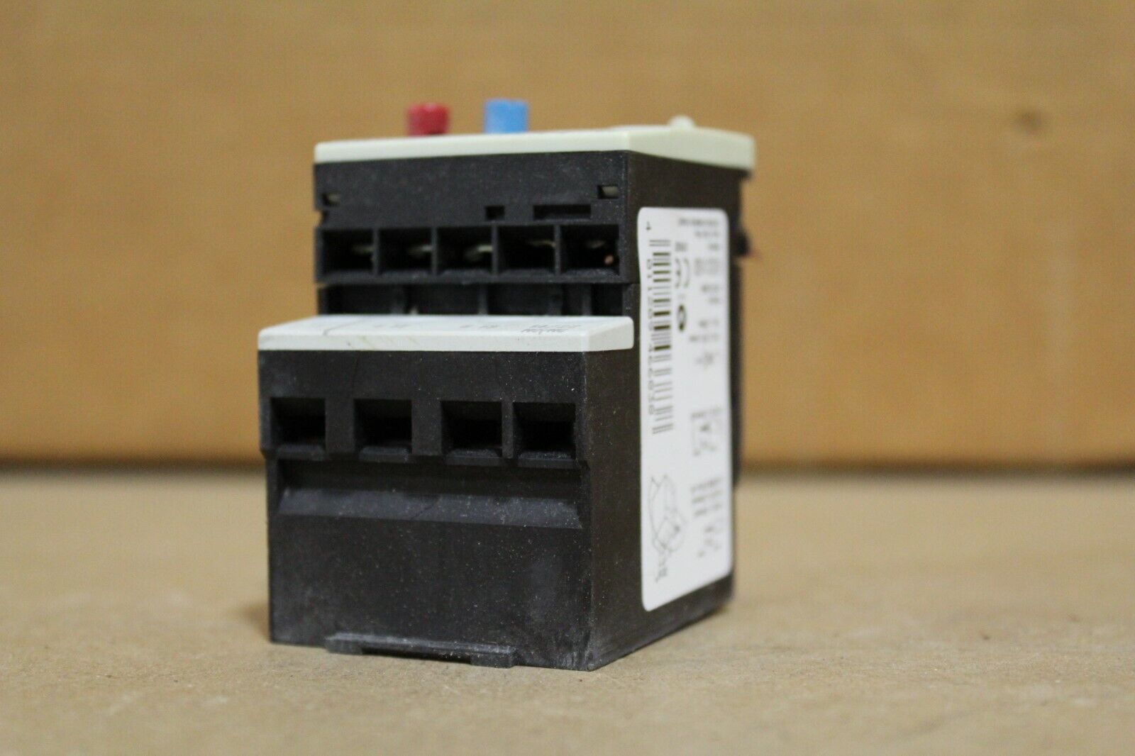 SIEMENS 3RB1015-1PB0 OVERLOAD RELAY