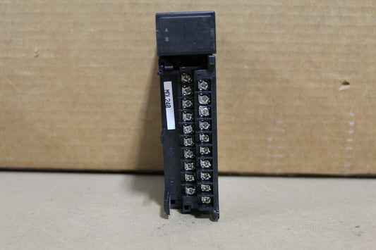 GE Fanuc IC693MDL240D Input Module