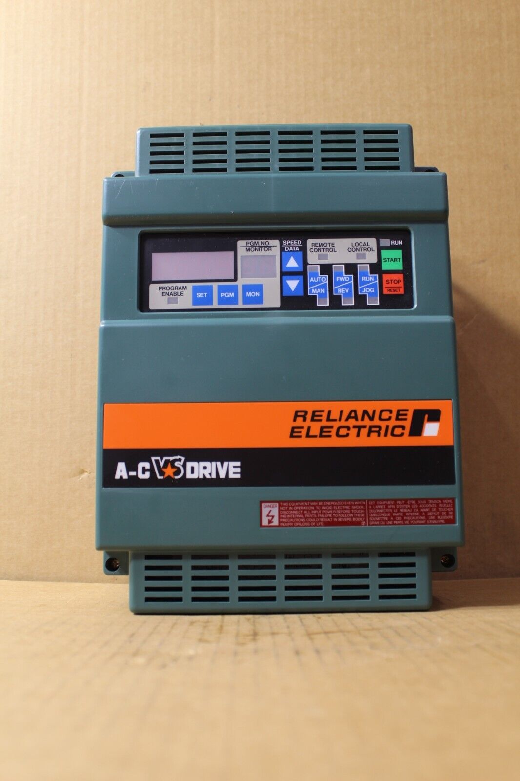 Reliance Electric GP-2000 2GU21003 AC Drive