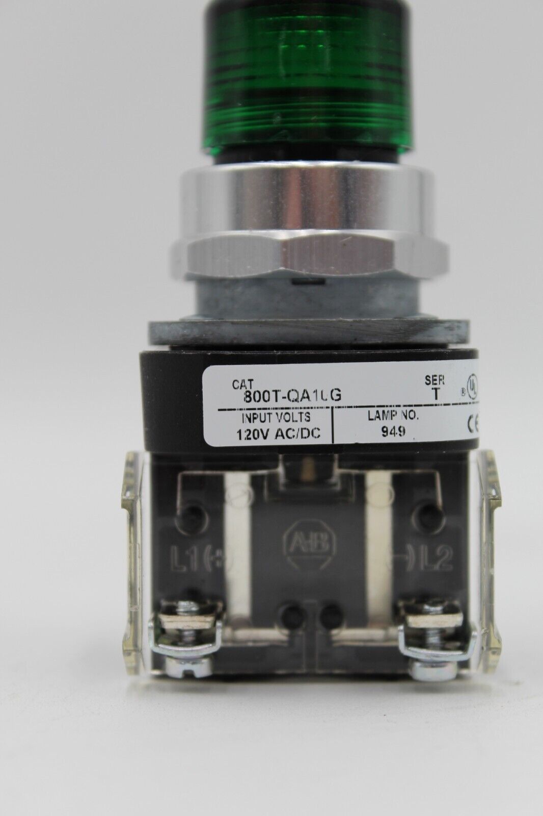Allen-Bradley 800T-QA1LG Green Push Button