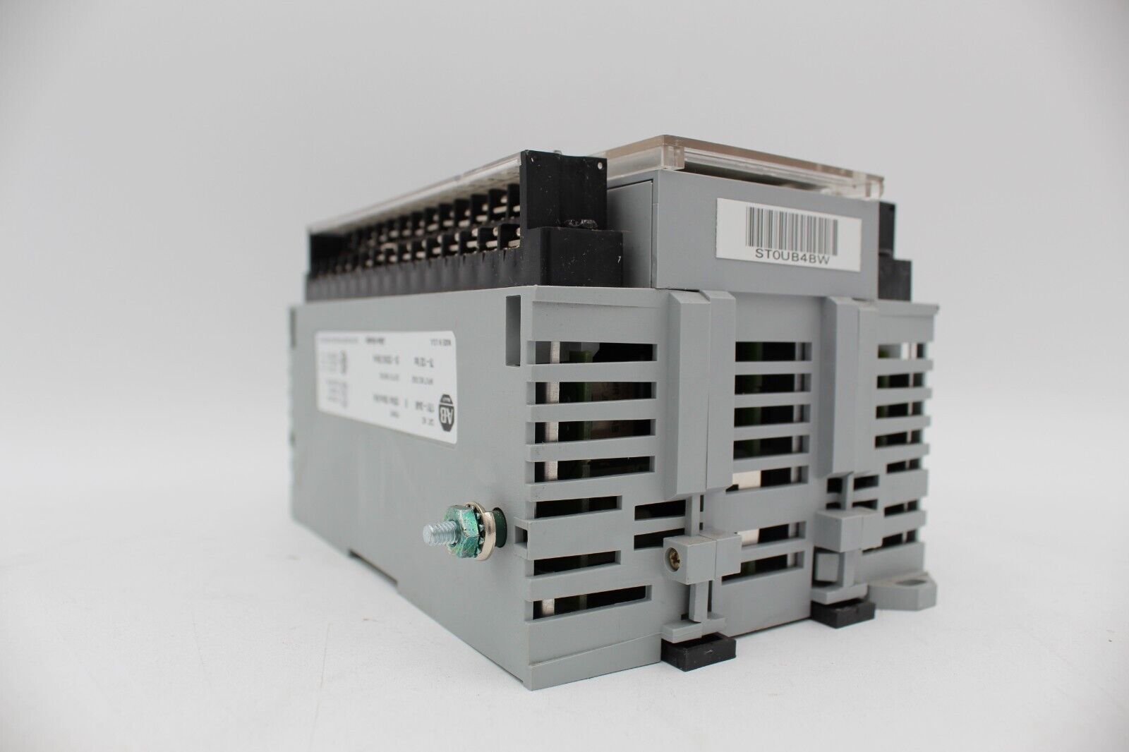 Allen-Bradley 1791-24A8 32-Point Block I/O Module