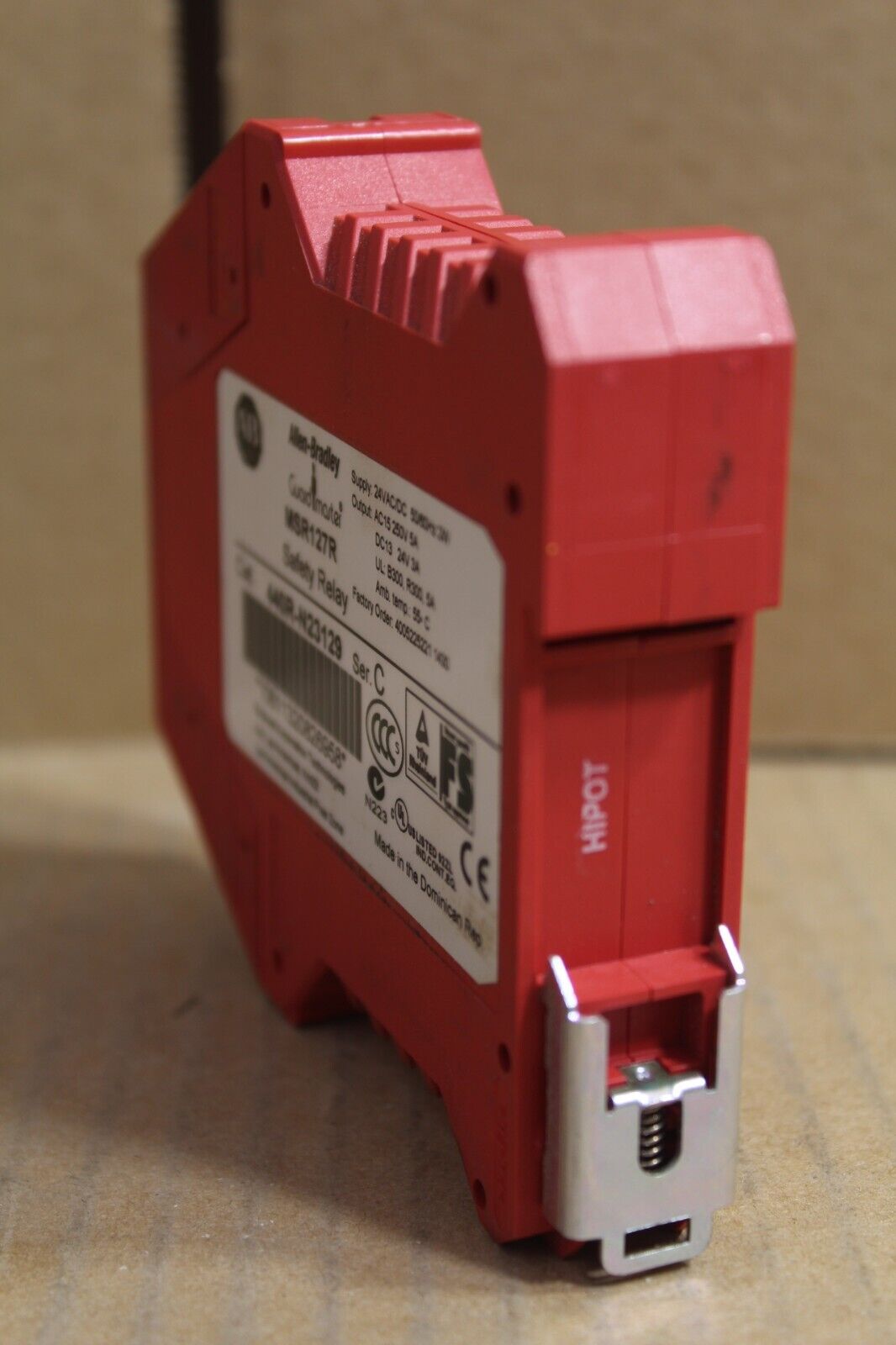 Allen Bradley 440R-N23129 Safety Relay