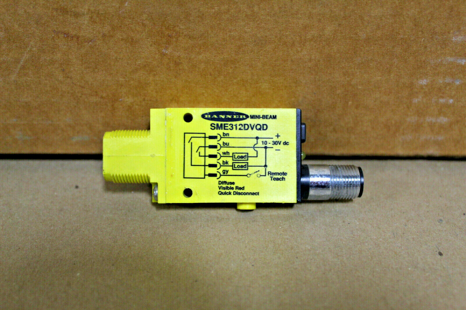 Banner SME312DVQD Photoelectric Sensor