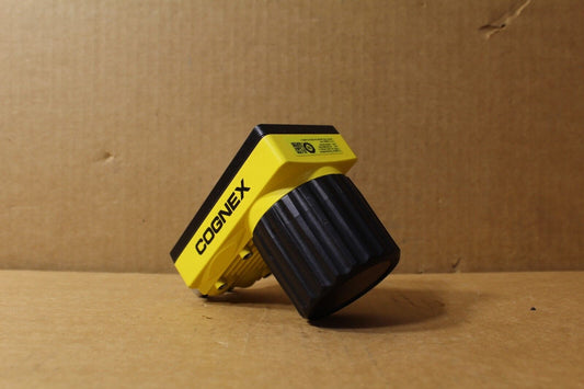 Cognex IS5403-11 821-0037-1R Camera w/Lense