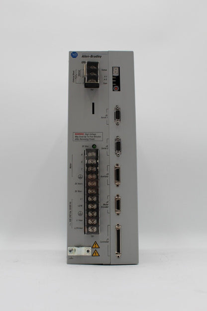 Allen-Bradley 1398-DDM-030X Universal Digital Servo Drive