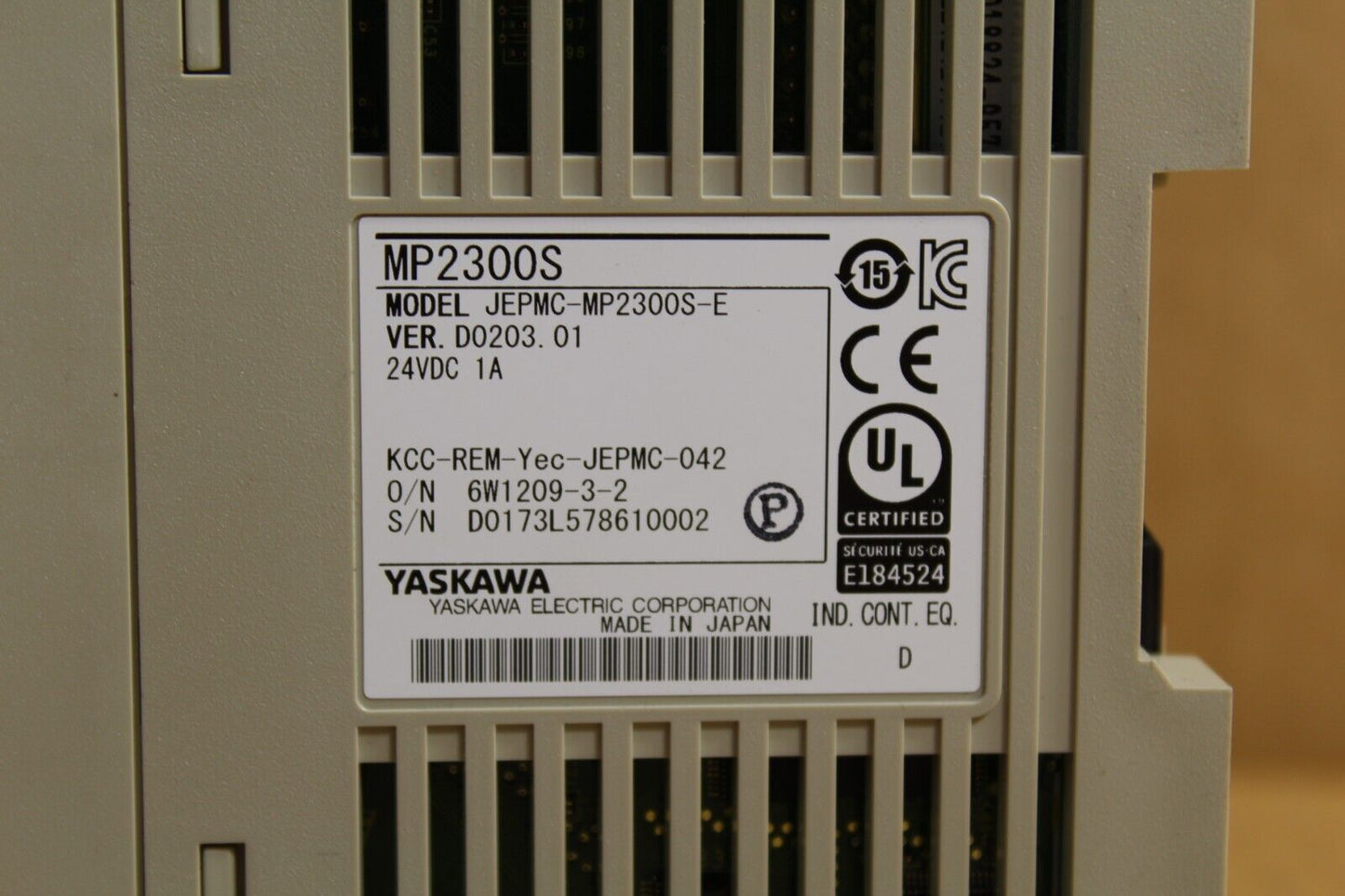 Yaskawa Electric JEPMC-MP2300S-E Machine Controller