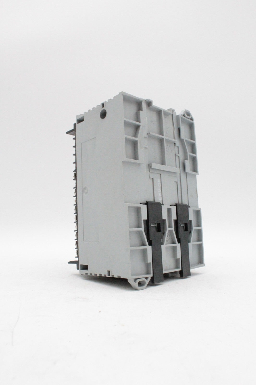 Allen-Bradley 1791-24A8 32 Point I/O Block Module