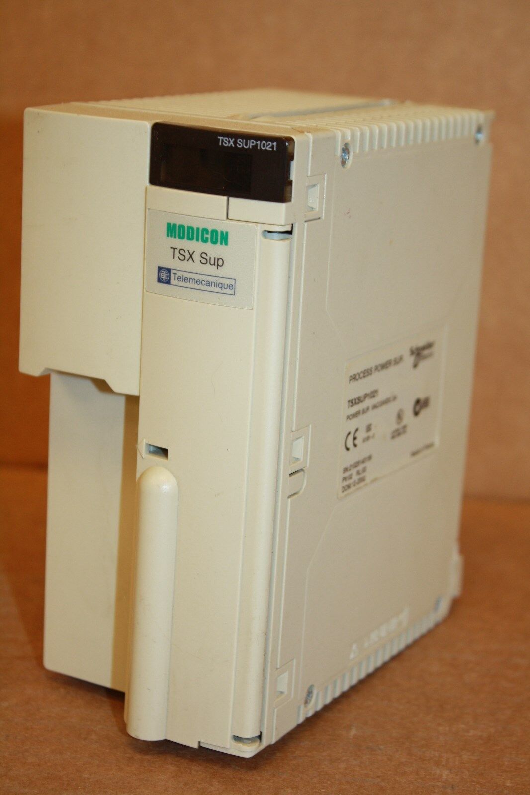 TELEMECANIQUE TSXSUP1021 POWER SUPPLY