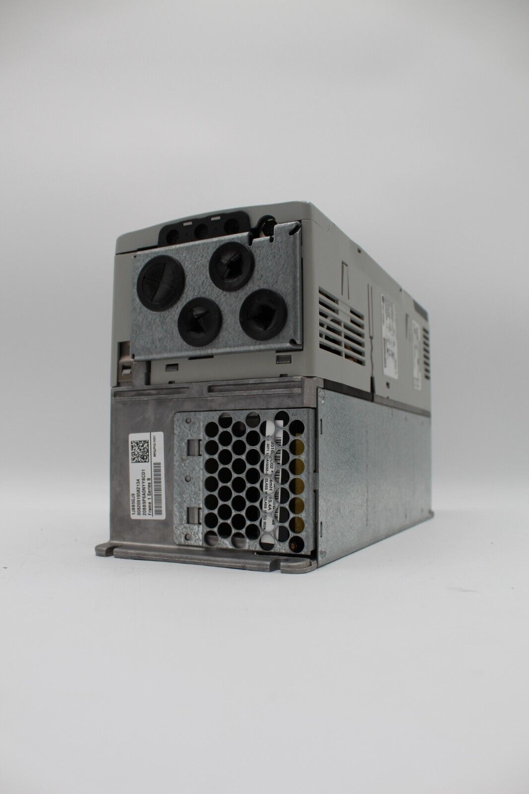 Allen-Bradley 20BB9P6A0NYYBCD1  PowerFlex 700 AC Drive