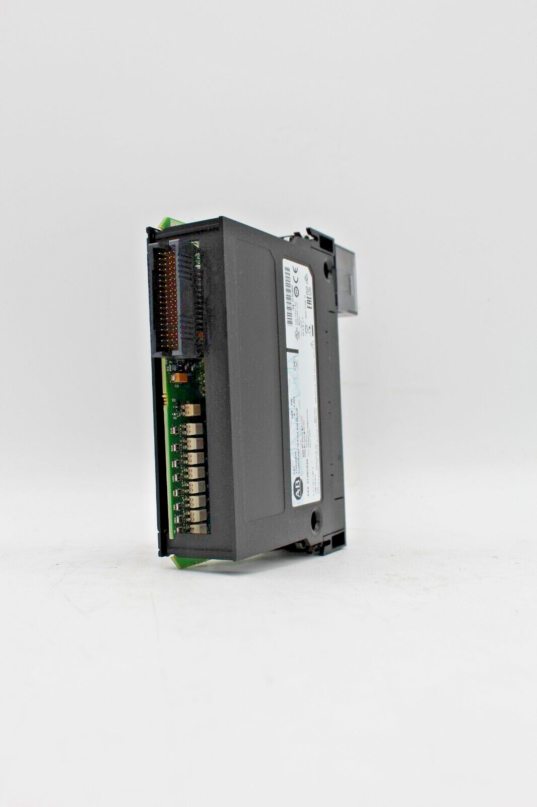 Allen-Bradley 1756-OA16 ControlLogix 16 Point D/O Module NNB