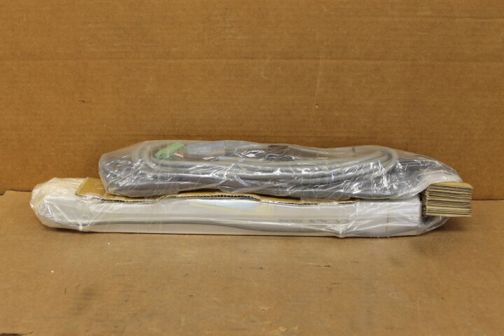 IAI ROBOCYLINDER RCS2-SA6D-A-30-6-200-T2-M-BE ACTUATOR