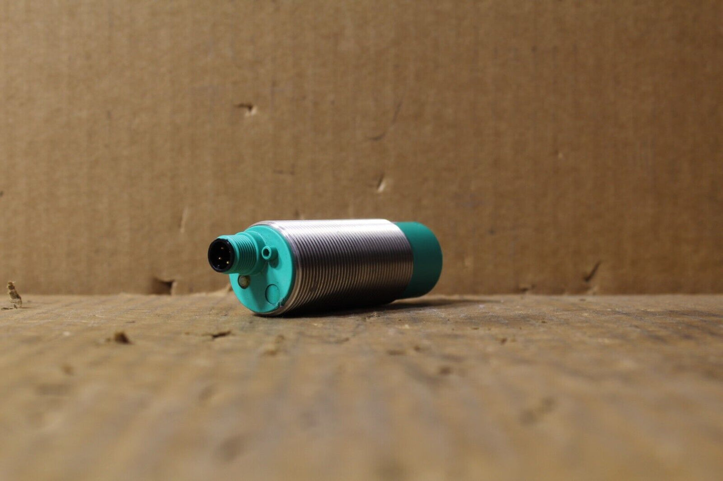 Pepperl+Fuchs CJ10-30GM-E2-V1 Sensor