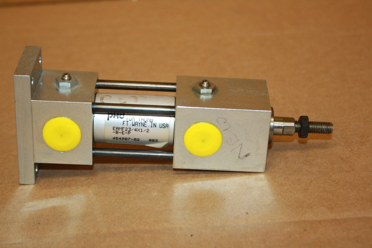 PHD EAMF 2 3/4X1/2-B-E-P CYLINDER