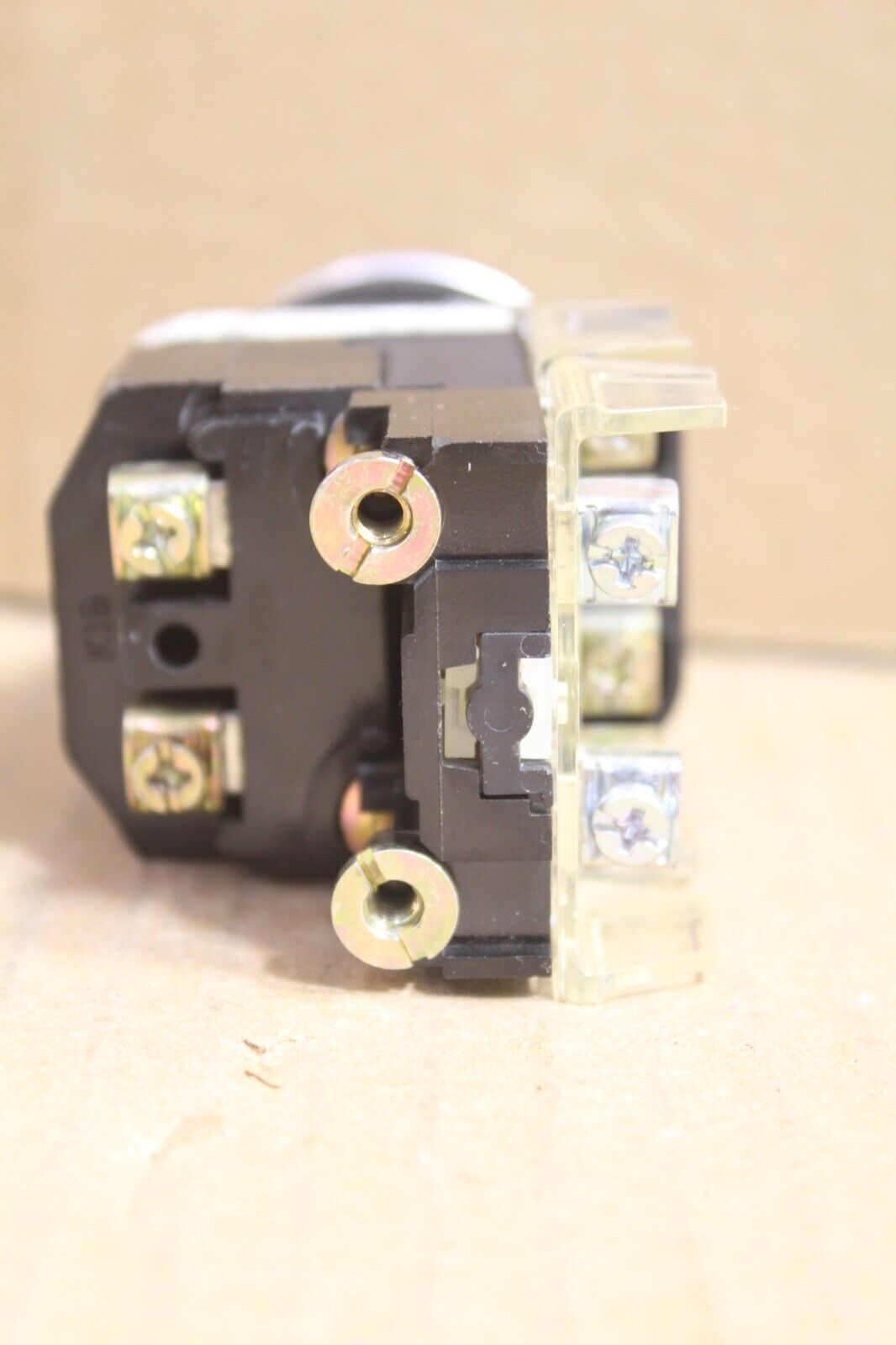 Allen Bradley 800T-FXPH16RA1 E-Stop Push Button