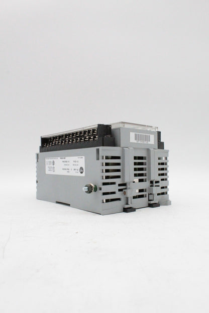 Allen-Bradley 1791-24A8 32 Point I/O Block Module