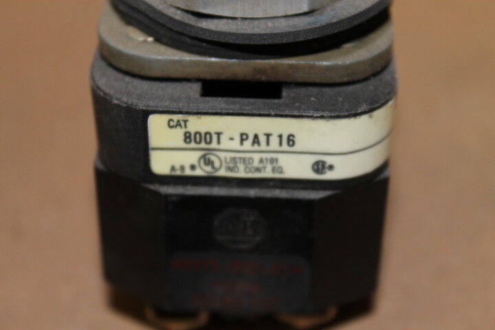ALLEN-BRADLEY 800T-PAT16 WHITE PUSH BUTTON